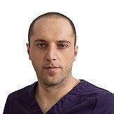Врач Шамилов Магомед Набиевич
